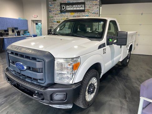 Used 2012 Ford F250 XL RWD image 5