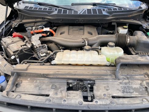 Used 2023 Ford F150 Lariat AWD/4WD image 14