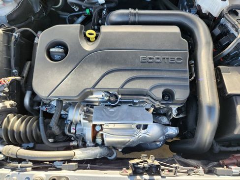 Used 2024 Chevrolet Malibu LT image 29