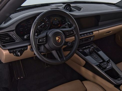 Used 2020 Porsche 911 Carrera S image 19