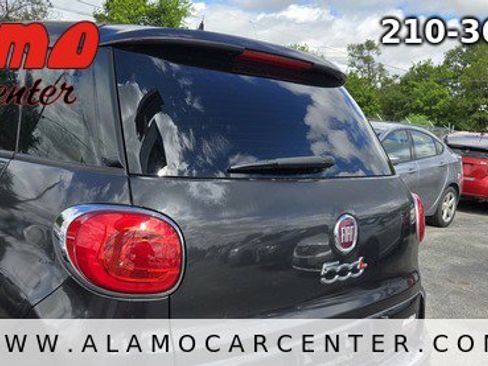 Used 2017 FIAT 500L Pop image 11