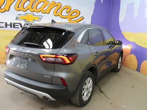 Used 2024 Ford Escape Active AWD/4WD image 8
