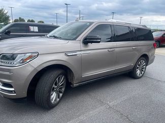 Used 2020 Lincoln Navigator L Reserve w/ Luxury Package AWD/4WD video 2