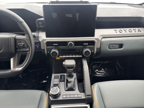 Used 2024 Toyota Tacoma 4x4 Double Cab Hybrid image 17