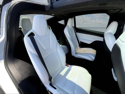 Used 2022 Tesla Model X Plaid AWD/4WD image 25