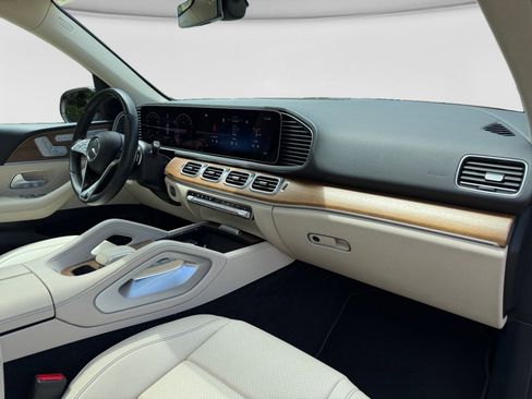 Used 2024 Mercedes-Benz GLE 350 4MATIC image 23