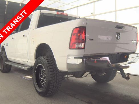Used 2017 RAM 1500 Classic SLT AWD/4WD image 5
