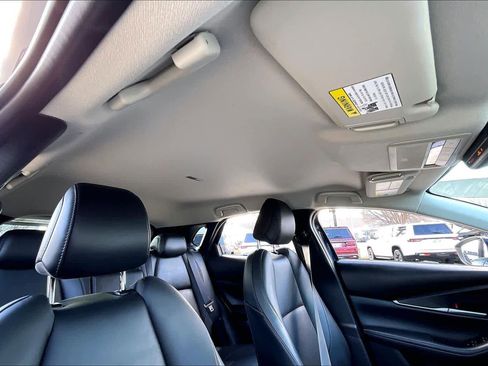 Used 2021 MAZDA CX-30 FWD 2.5 S w/ Select Package image 13