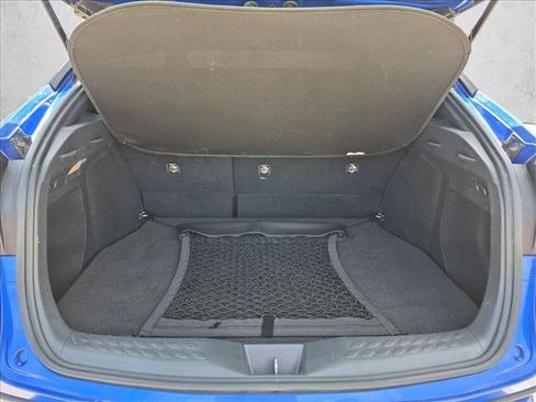 Used 2020 Toyota C-HR XLE FWD image 6