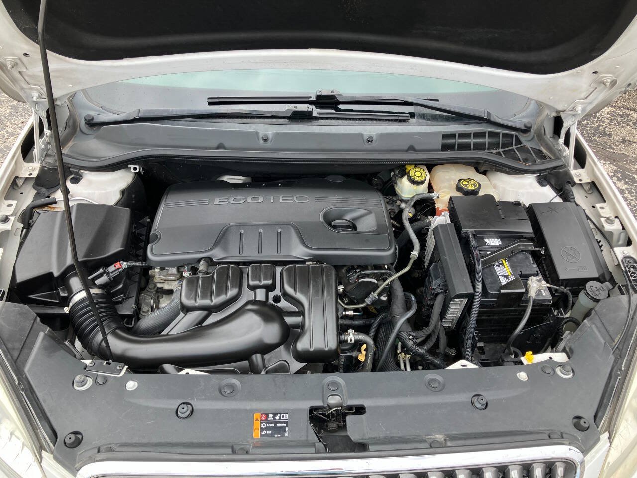 Used 2014 Buick Verano Convenience FWD image 46