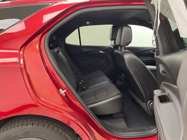 Used 2023 Chevrolet Equinox RS w/ LPO, Floor Liner Package AWD/4WD image 16