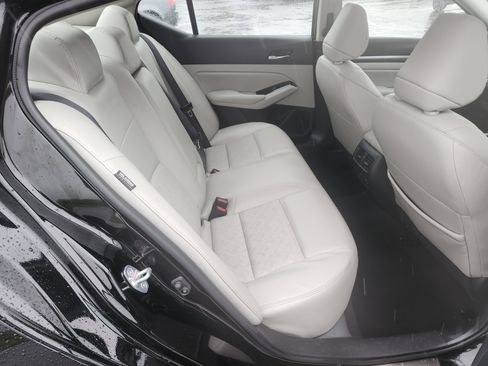 Used 2023 Nissan Altima 2.5 SL FWD image 19