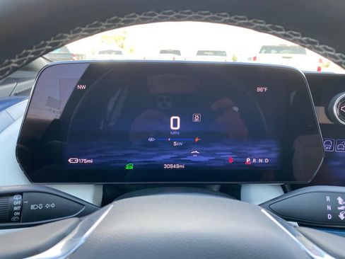 Used 2024 Chevrolet Equinox EV LT w/ LPO, Blackout Package FWD image 31