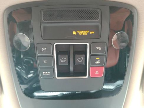 Used 2024 Kia Carnival SX Prestige FWD image 60