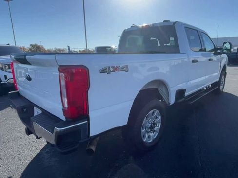 Used 2024 Ford F250 XLT image 9