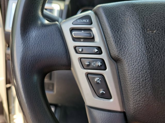 Used 2018 Nissan Titan SV RWD image 20