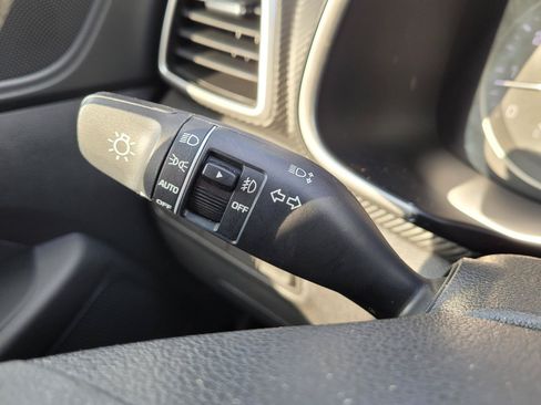 Used 2019 Hyundai Tucson Sport w/ Cargo Package FWD image 32