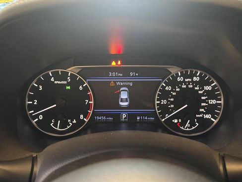 Used 2024 Nissan Altima 2.5 SR w/ SR Premium Package AWD/4WD image 14