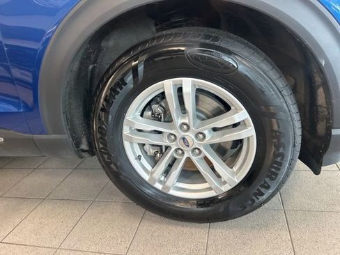 Used 2021 Ford Explorer XLT w/ Equipment Group 202A image 12