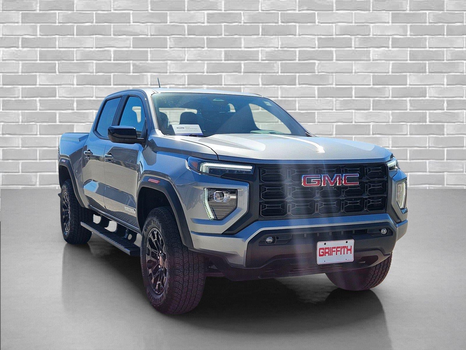 Used 2026 GMC Canyon Elevation w/ Convenience Package RWD image 3