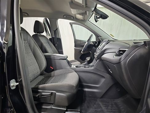 Certified 2023 Chevrolet Equinox LT image 16
