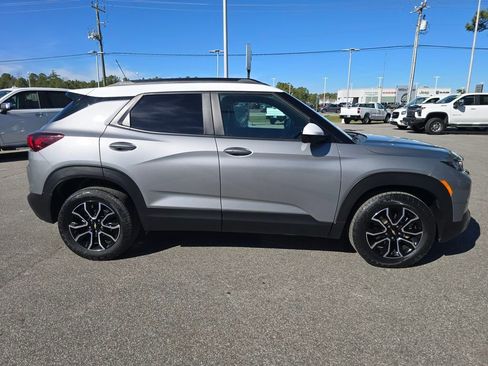 Used 2023 Chevrolet TrailBlazer ACTIV w/ Convenience Package image 6