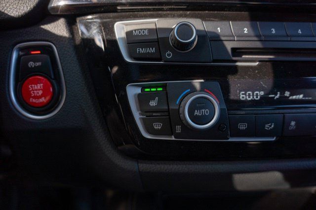 Used 2018 BMW M3 RWD image 28