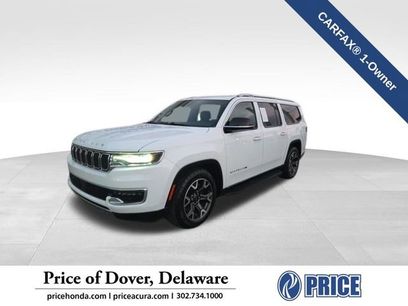 Used 2023 Jeep Wagoneer L Series III w/ Preferred Equipment Group