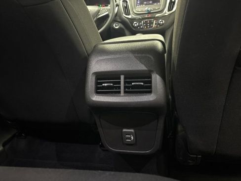 Used 2024 Chevrolet Equinox LT w/ LPO, Floor Liner Package FWD image 11