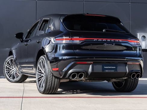 Certified 2026 Porsche Macan S AWD/4WD image 3