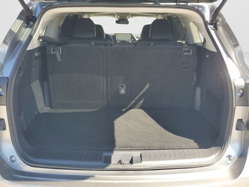 Used 2025 Toyota Highlander Limited image 20