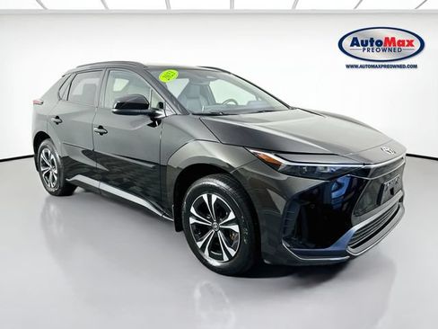Used 2023 Toyota bZ4X AWD w/ Weather Package image 1