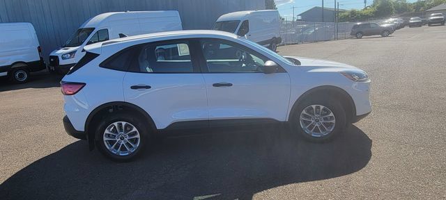 Used 2022 Ford Escape S AWD/4WD image 4