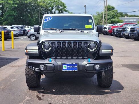 Used 2023 Jeep Wrangler Unlimited w/ Cold Weather Group AWD/4WD image 8