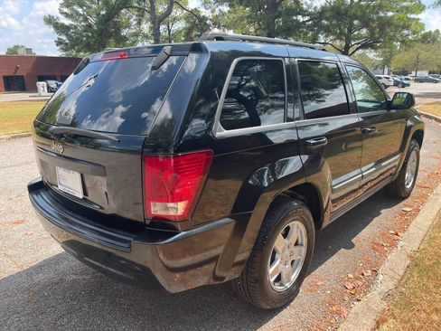 Used 2007 Jeep Grand Cherokee Laredo RWD image 5