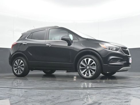 Used 2022 Buick Encore Preferred w/ Safety Package AWD/4WD image 32