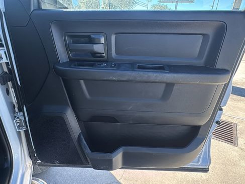 Used 2022 RAM 2500 Tradesman image 28