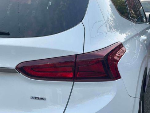 Used 2019 Hyundai Santa Fe SEL AWD/4WD image 8