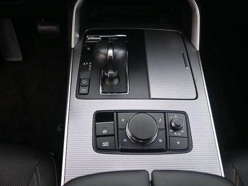 Used 2024 MAZDA CX-90 Plug-In Hybrid w/ Premium Plus AWD/4WD image 16