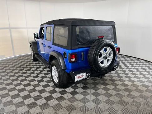 Used 2022 Jeep Wrangler Unlimited Sport image 5