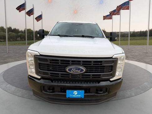 Used 2023 Ford F250 XL w/ XL Driver Assist Package AWD/4WD image 6