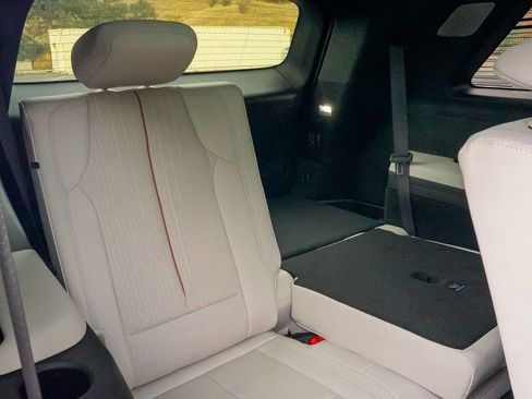 Certified 2026 Cadillac Vistiq Luxury image 11