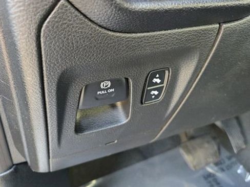 Certified 2019 RAM 1500 Big Horn image 9