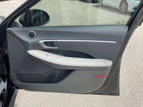 Used 2026 Hyundai Sonata SE FWD image 26