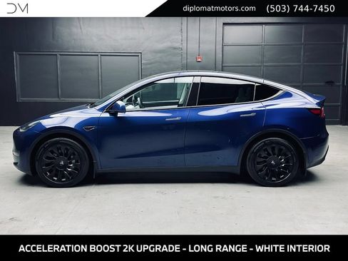 Used 2022 Tesla Model Y Long Range AWD/4WD image 4