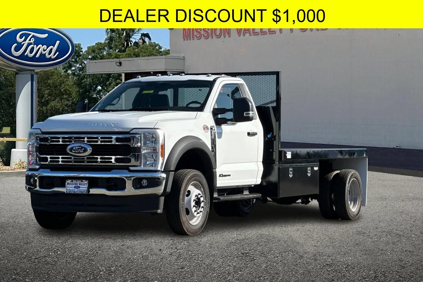 New 2024 Ford F550 2WD Regular Cab Super Duty image 8