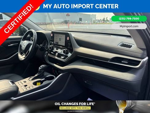 Certified 2025 Toyota Highlander XLE AWD/4WD image 31