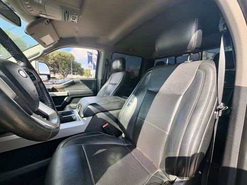 Used 2019 Ford F250 Lariat w/ Lariat Value Package AWD/4WD image 13