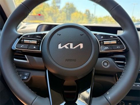 New 2026 Kia Seltos EX image 10