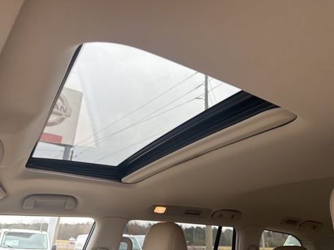 Certified 2024 Nissan Armada SL w/ Captain's Chairs Package image 25